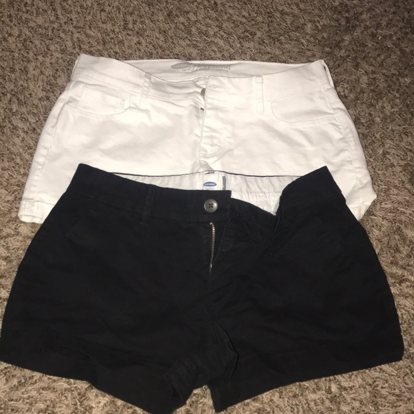 Shorts - Picture 3 of 6